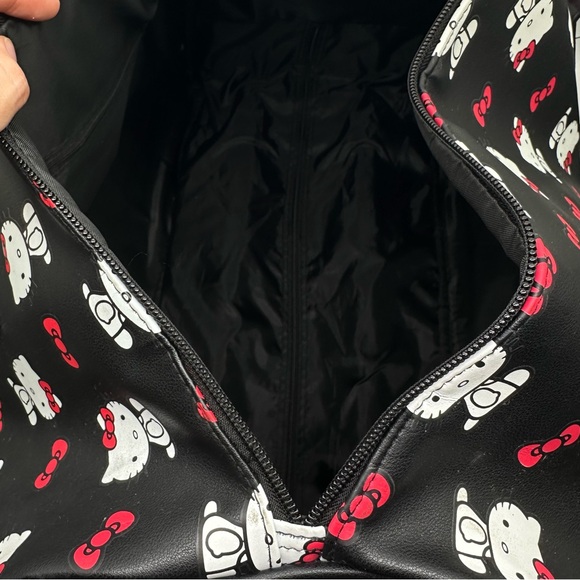 Bioworld x Sanrio Hello Kitty Faux Leather Carry-on Luggage Bag - Picture 12 of 12